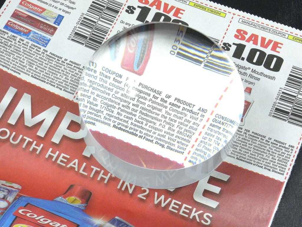 TSK Acrylic Disc Magnifier, Approx. 6x Magnification, Simple Design with Convenient Drawstring Bag, AD-65