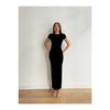 Женское платье-карандаш из ткани черного цвета с круглым вырезом и короткими рукавами, длина 135 см