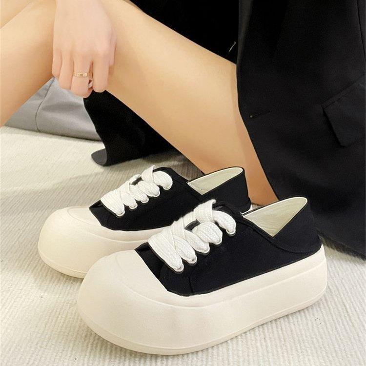 Two canvas shoes women's summer new big head ugly cute solid color casual women's shoes one pedal little white shoes women