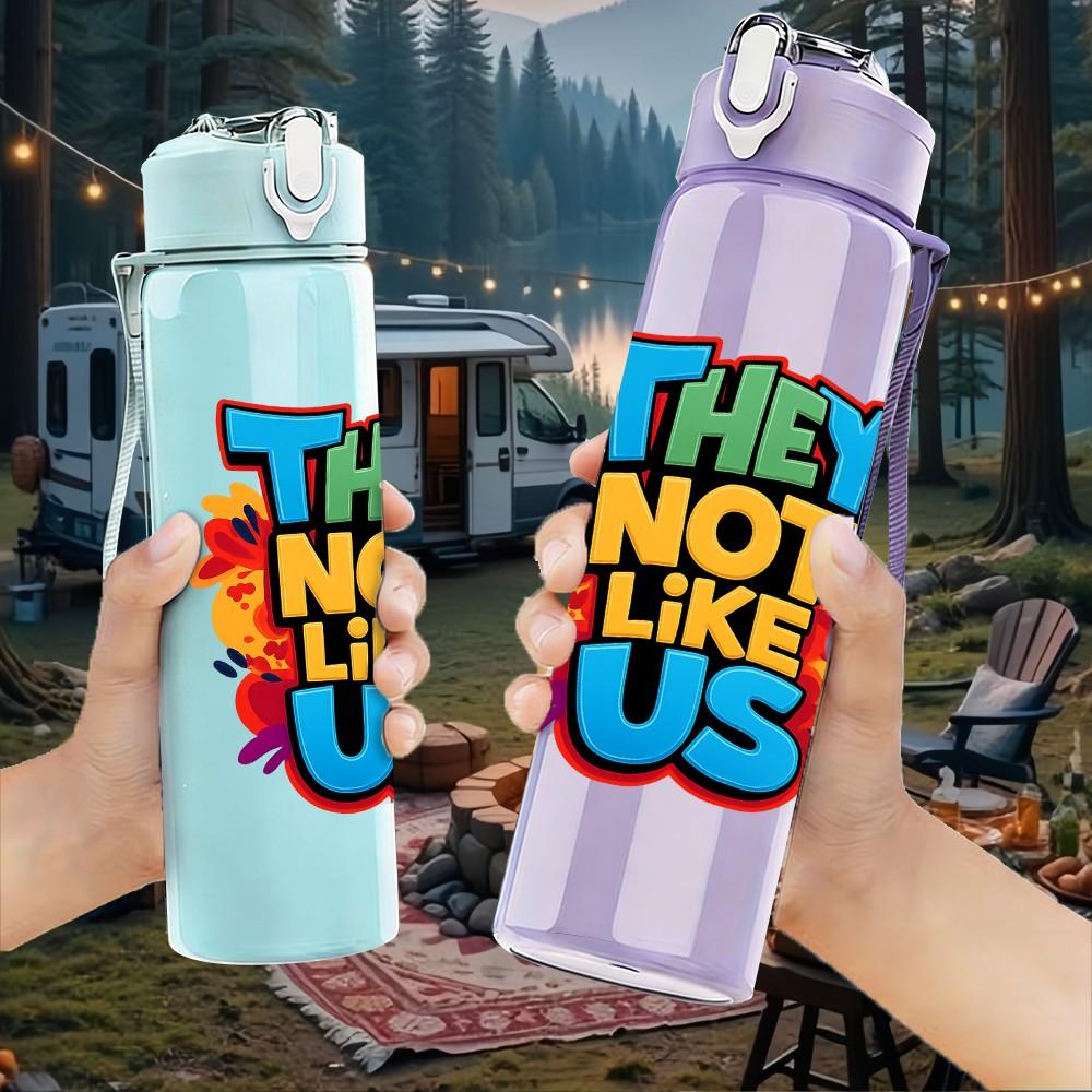 1PC They Not Us Retro Slogan Print 750ml Color Plastic Sports Water Bottle Leakproof Flip Straw Lid Suitable for Sports Office Home Use