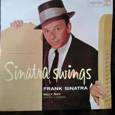 Виниловая пластинка Фрэнк Синатра Sinatra Swings JET7056 REPRISE Япония Джаз Б/у
