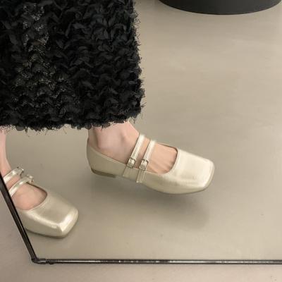 Нежные и неглубокие одинарные туфли женские 2025 новые модели с юбками, мягкие туфли-бини на подошве, французские туфли Мэри Джейн, серебристые маленькие кожаные туфли