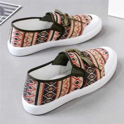 Весна 2024 года, новые парусиновые туфли, женская корейская версия старых пекинских повседневных студенческих тканевых туфель, кроссовки