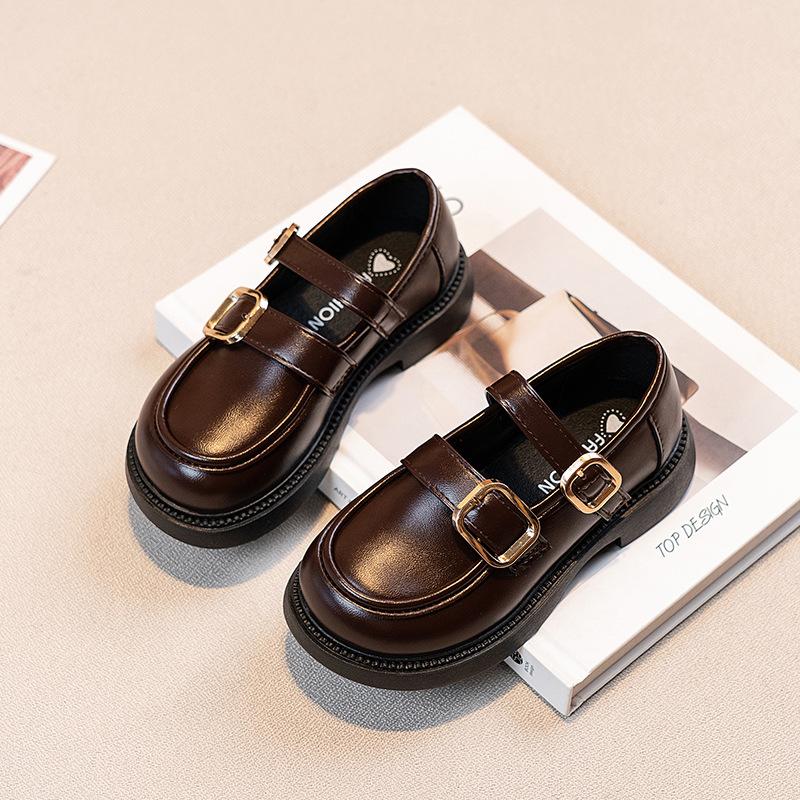 Кожаная обувь для девочек 2025 весна и осень новая детская дышащая одинарная обувь мягкая подошва легкие туфли принцессы корейская версия лоферов для девочек