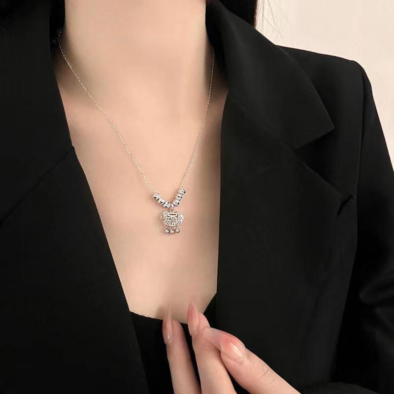 Ожерелье с замком «Пин Ань» для женщин с подвеской «Хороший Луи», классическая полая конструкция ключичной цепи