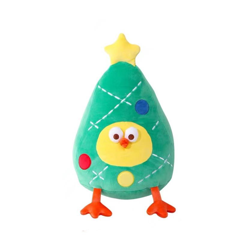 Рождественское праздничное украшение: Плюшевое дерево, Яблочный венок мира и Декоративная подушка в виде пряничного человечка.