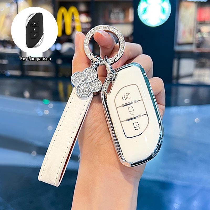 Dongfeng Fengxing T5 Evo/T5L Key Cover for Shengshi, New Yacht, and Thunder Models.