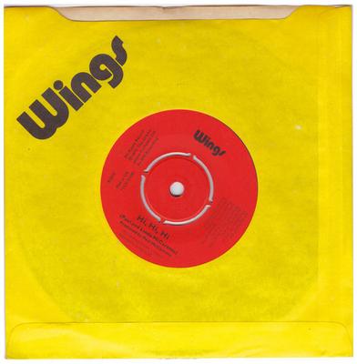7-дюймовая пластинка WINGS - Hi, Hi, Hi / C Moon R5973 Apple Records 1972 Великобритания Рок Б/У