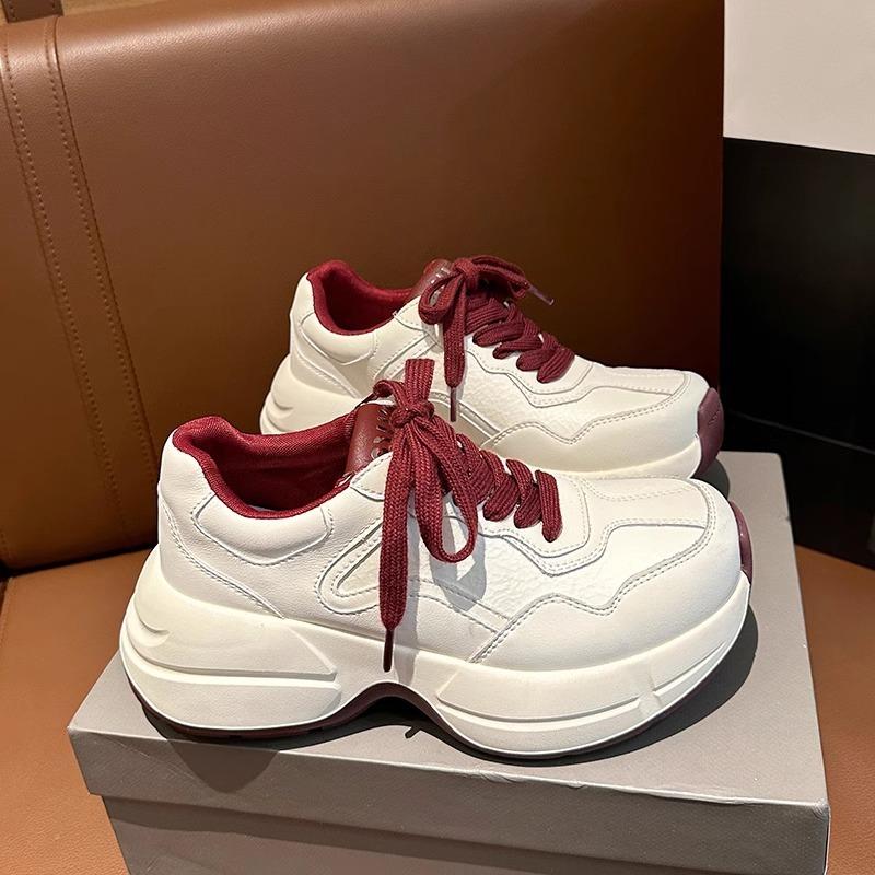 Папины кроссовки женские осенне-зимние новые толстая подошва увеличивают рост и показывают рост, маленькие белые кроссовки спортивная и повседневная обувь женская