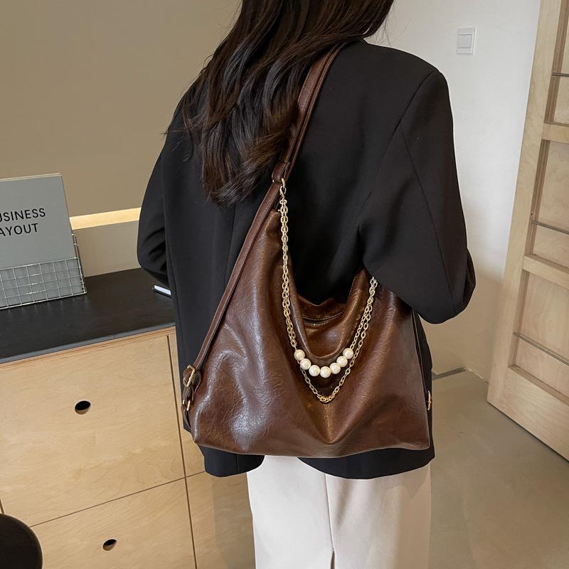 Сумка-тоут премиум-класса большой вместимости женская 2025 новая сумка на плечо с жемчужной цепочкой, универсальный рюкзак для поездок на работу