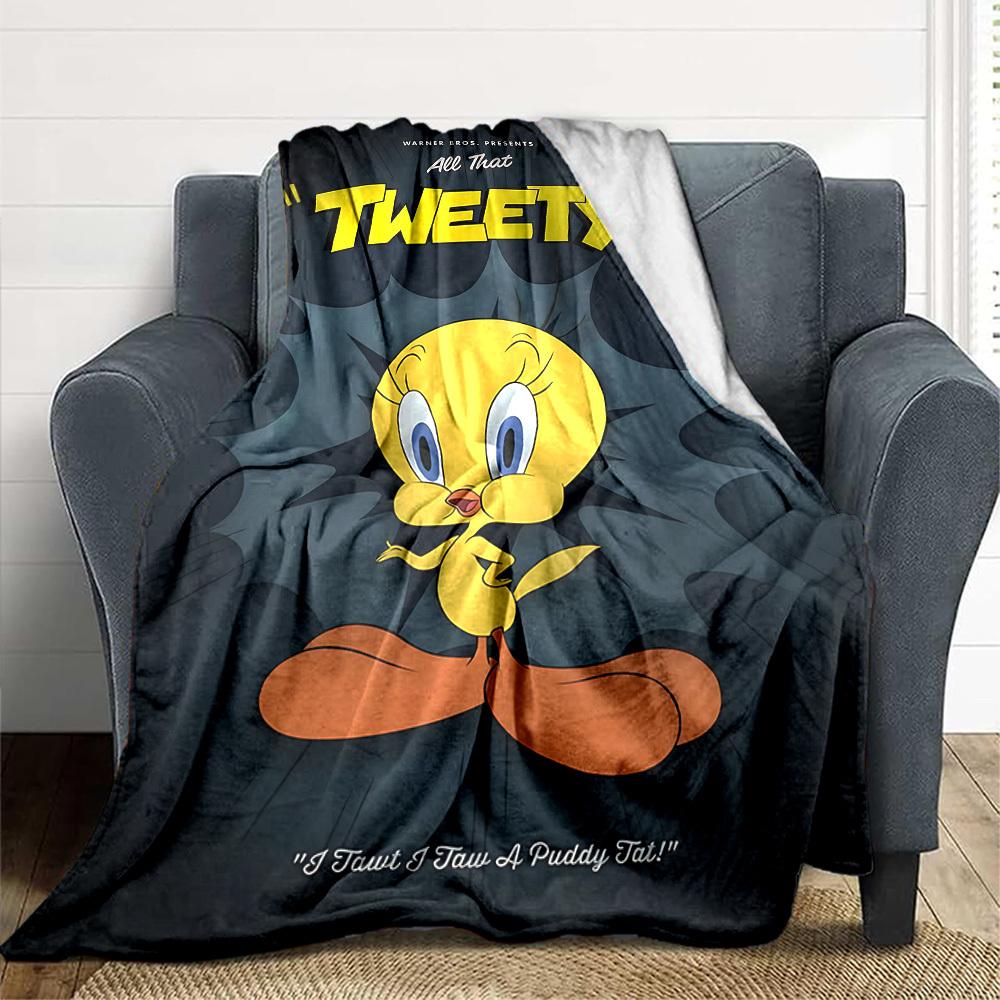 1pc Tweety Bird Looney Tunes Soft Skin-Friendly Flannel Blanket with Digital Printing, Various Sizes Available for Family, Friends, Birthday038