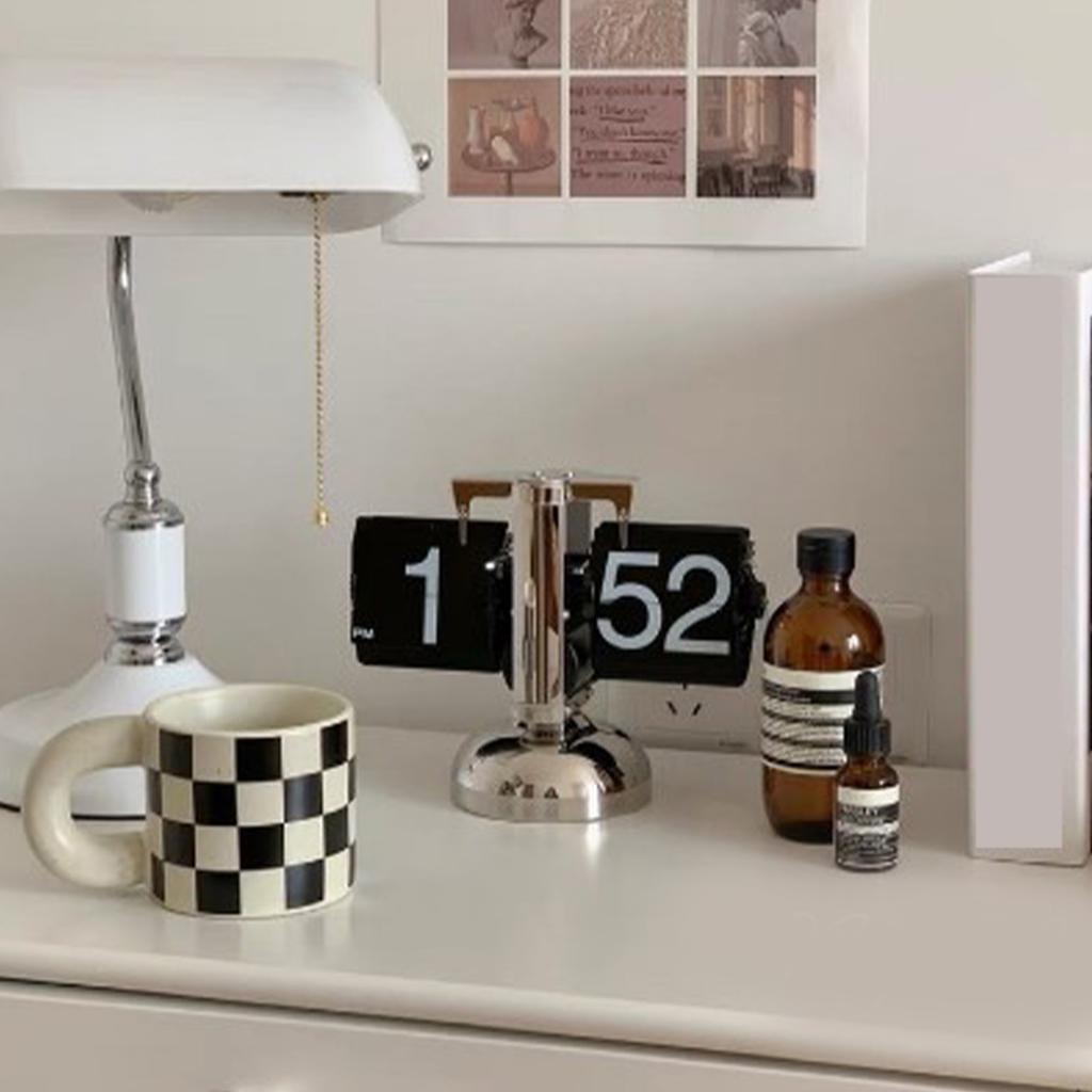 Digital Down Clock Retro Minimalist Single Foot Mechanical Auto Clock Desk Clock for Home