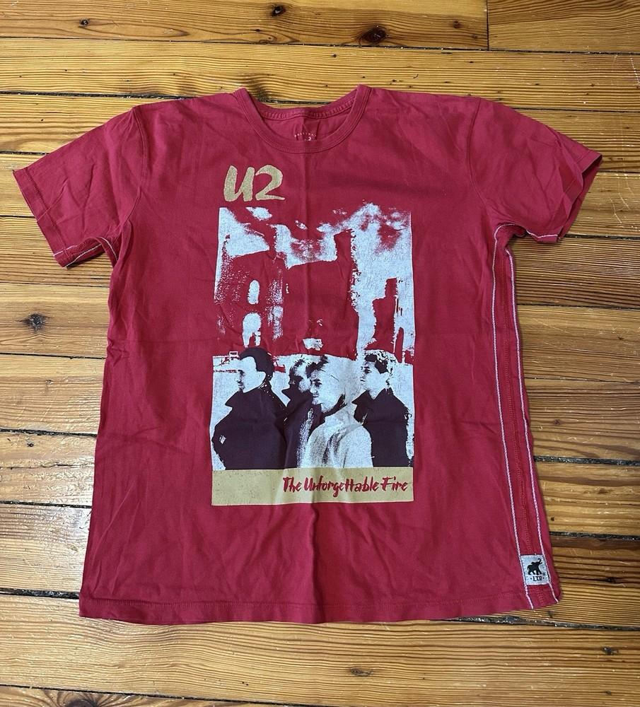 26 u2 незабываемая огненная рубашка Medium Винтажный сундук Унисекс футболка