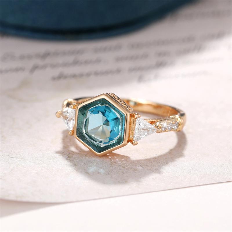 Huitan Bohemia Style Blue Cubic Zirconia Women's Rings Luxury Gold Color Band Sparkling Finger Accessories for Party New Jewelry