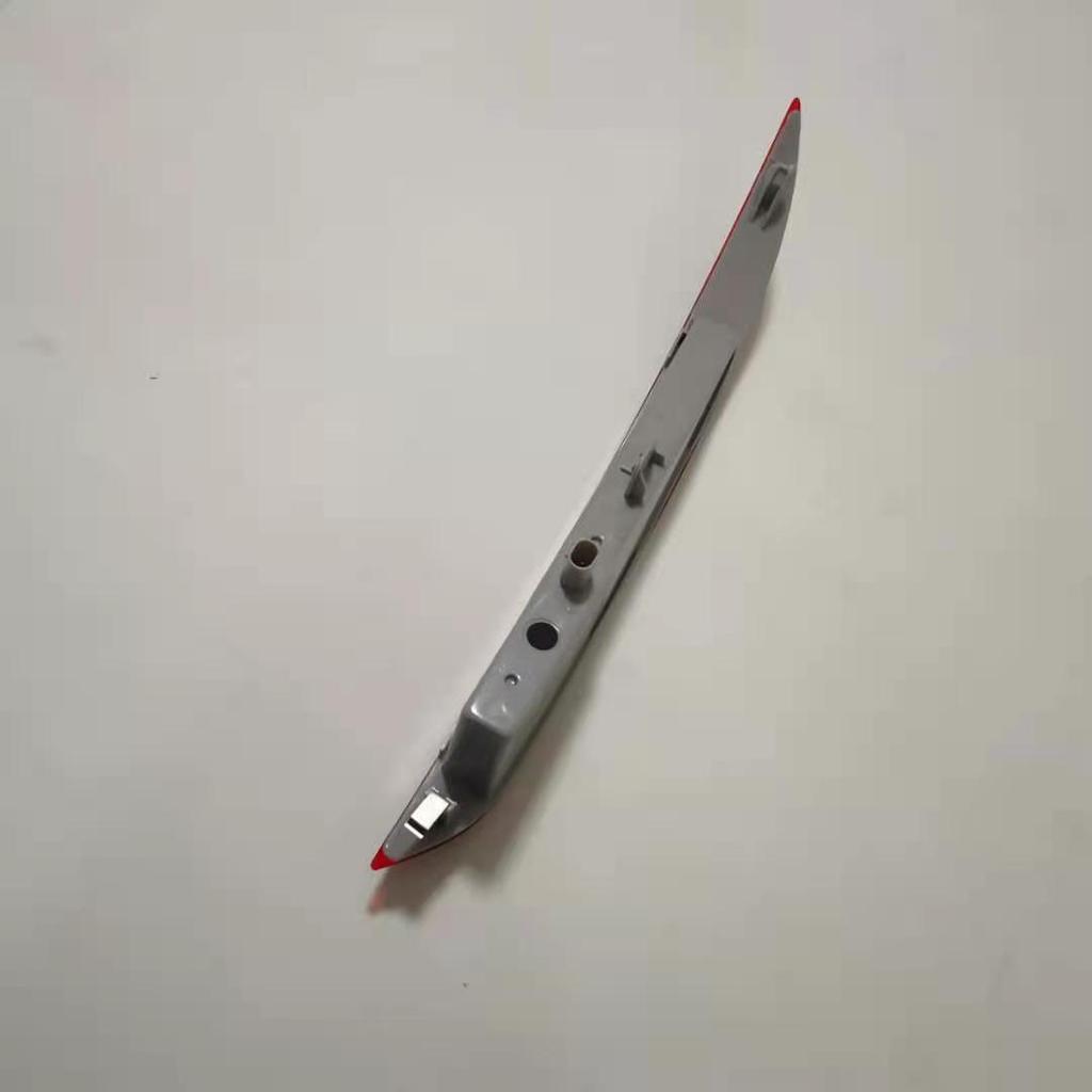 BMW X6 F16 Задний бампер отражатель противотуманная фара 63147323185/186