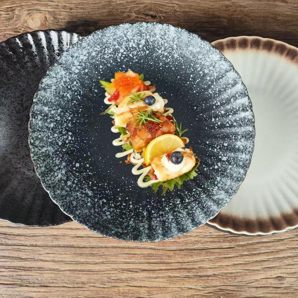 Japanese Ceramic Round Plate - Western, Snack, Steak, Chrysanthemum, Salad Plate