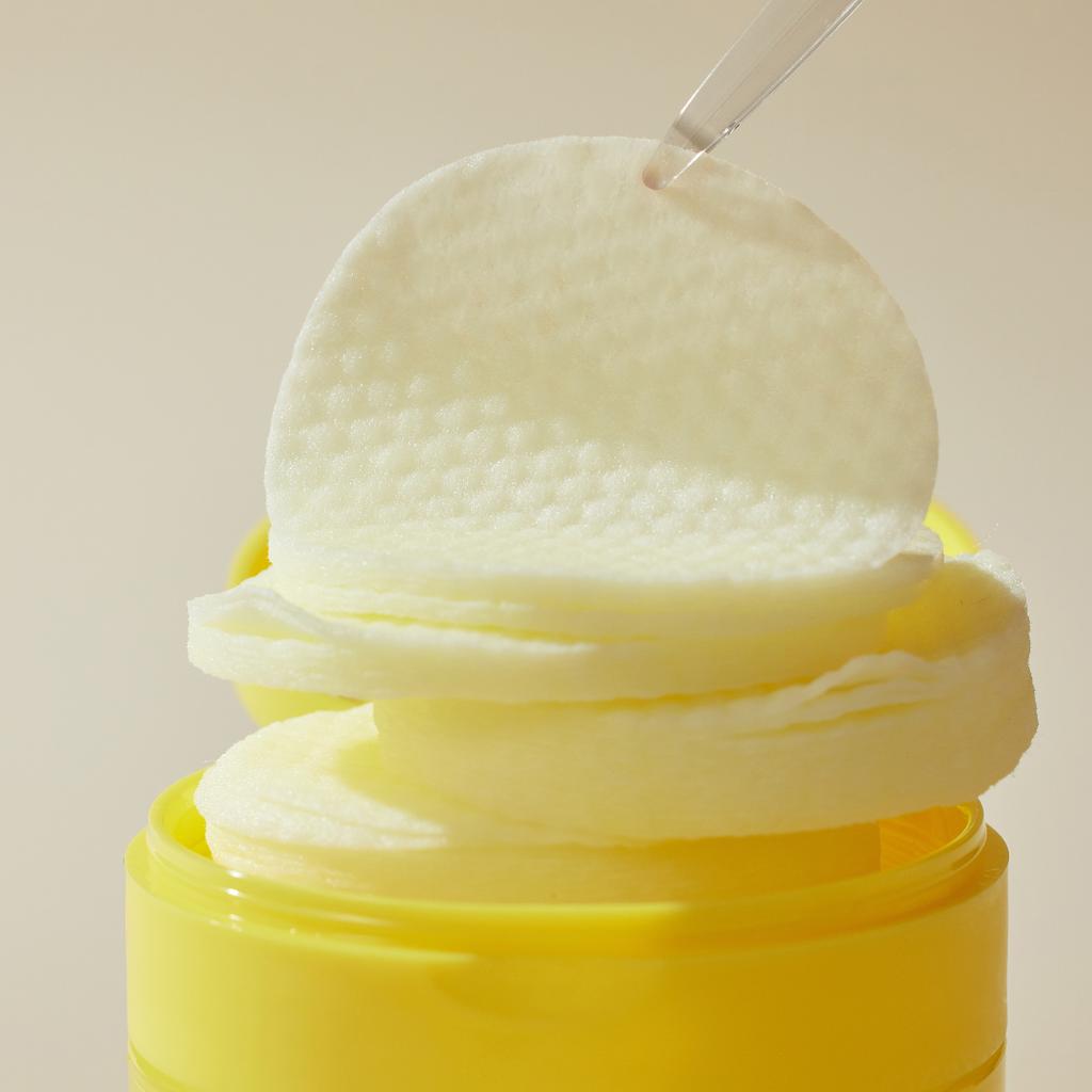 Goodal Green Tangerine Vita C Dark Spot Care Pad 70 ea