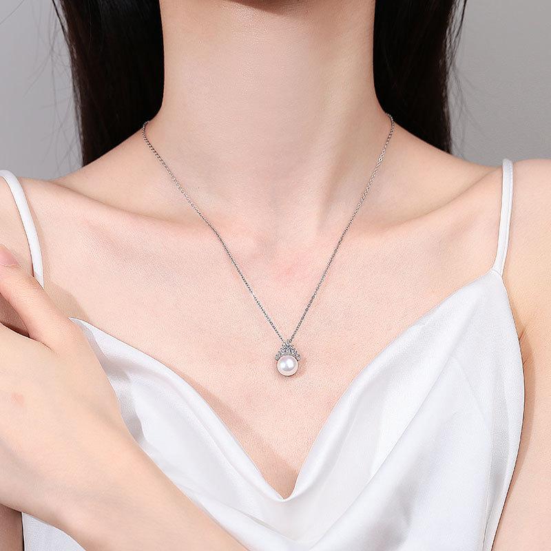 Luxury Freshwater Pearl Necklace And Earring Set With Crown Pendant Elegant Niche Jewelry For Spring Summer Women