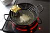 Yoshikawa SH9160 Tempura Pan, 24cm (with Strainer), Made In Japan, Professionally Hammered Iron, Induction Compatible, Gift Wrapping Available