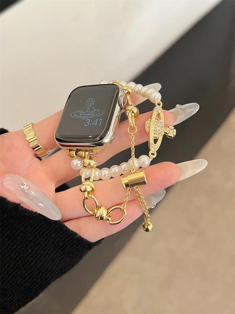 Элегантный металлический браслет королевы-матери для Apple Watch 10, 9, SE, 8, 7 — с цепочкой из 654 бусин.