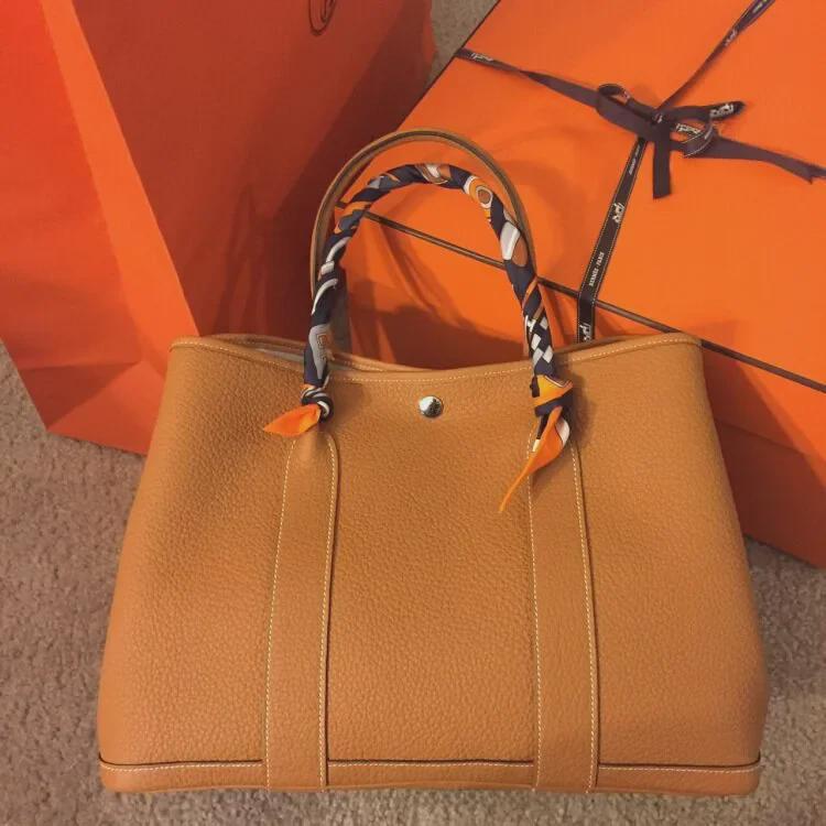 2024 Genuine Leather Women's Crossbody Handbag - Large, Simple, Fashionable, Garden Bag