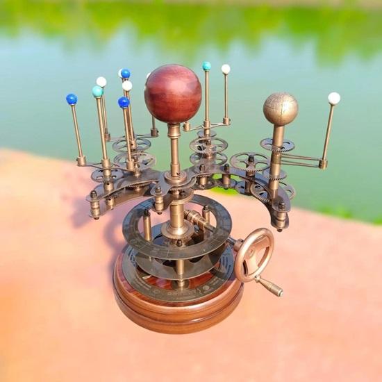Orrery Luxury Solar System Elegant Décor for Homes Unforgettable Gift Moments Perfect Housewarming Gift for Enthusiasts