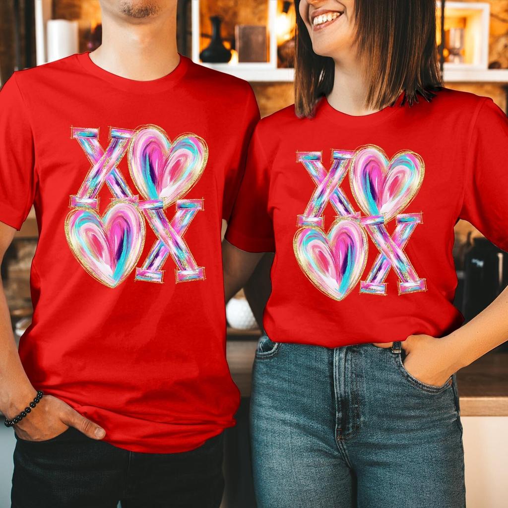 T-SHIRT (VD4) XOXO Hearts Shirt Vibrant Abstract Love Design for Couples Tops