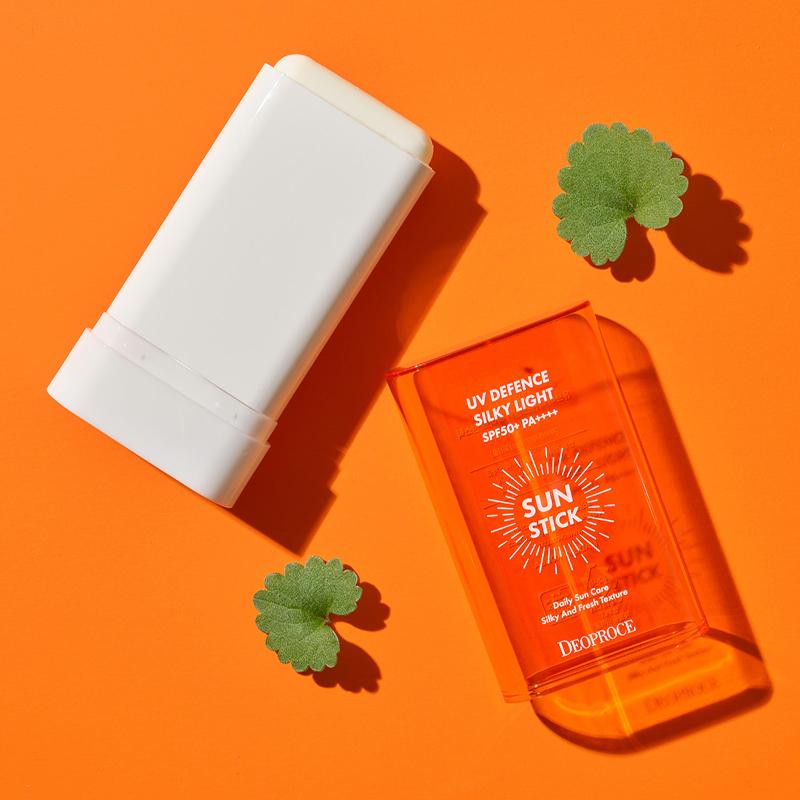 Deoproce UV Defence Silky Light Sun Stick SPF 50+ PA++++ 19g