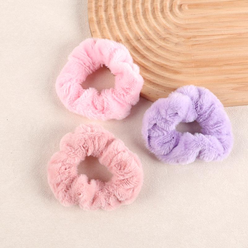 Яркая теплая плюшевая резинка для волос - Высокоэластичный держатель для хвоста для осени и зимы