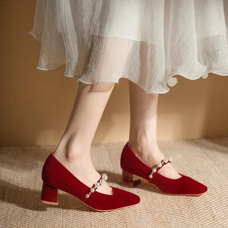 Fashion Red Suede Women's Pumps 2024 New Korean Style Fashion Beaded Women Single Shoes Comfortable Chunky Heel Wedding Bridal Shoes