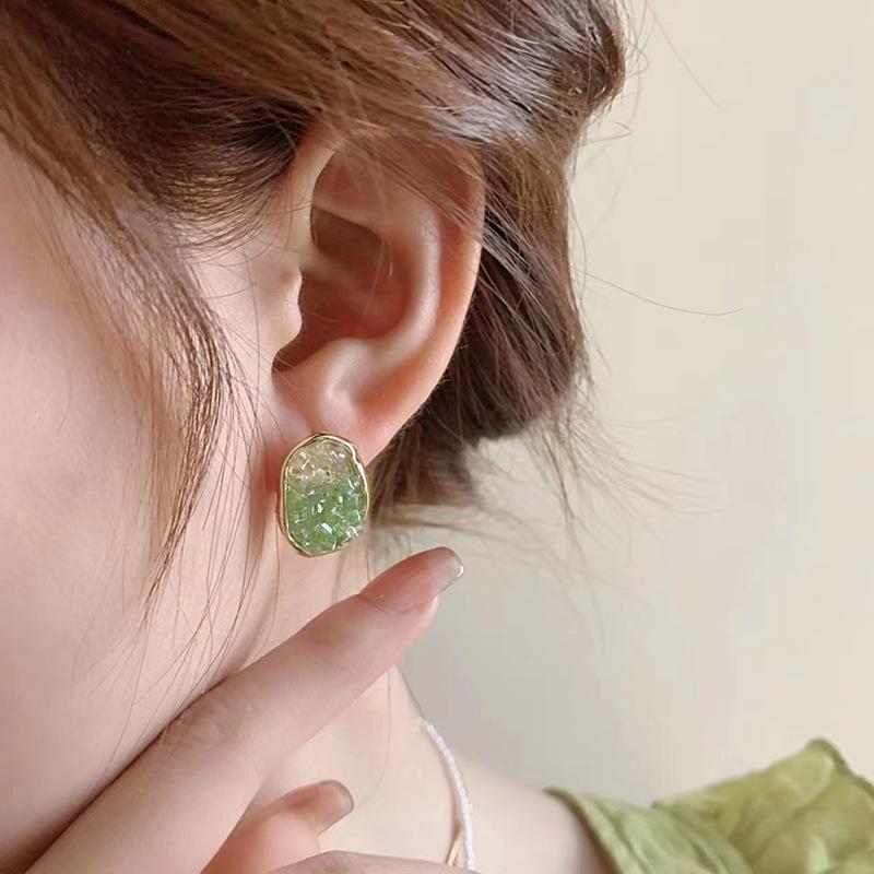Нишевые Высококлассные Серьги Кристально-зеленые Осветляющие кожу Весна/Лето 2023