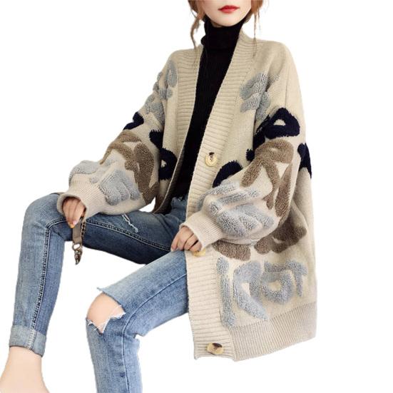 Осень-зима женский свитер пальто с буквенным узором подходящего цвета свободный толстый вязаный однобортный кардиган средней длины с длинными рукавами женский уютный свитер