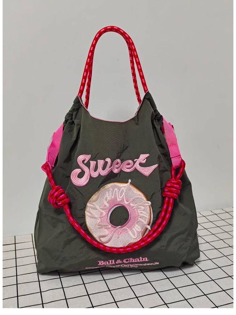 Japan Donut Embroidery Ballchain Crossbody Bag - Gao Yuanyuan Style