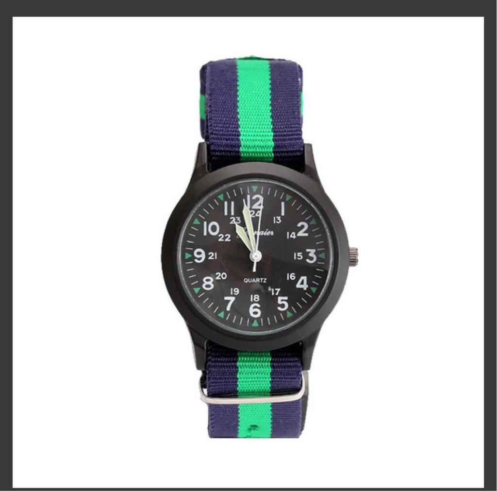 Unisex Casual Canvas Strap Watches with Pin Buckle Design