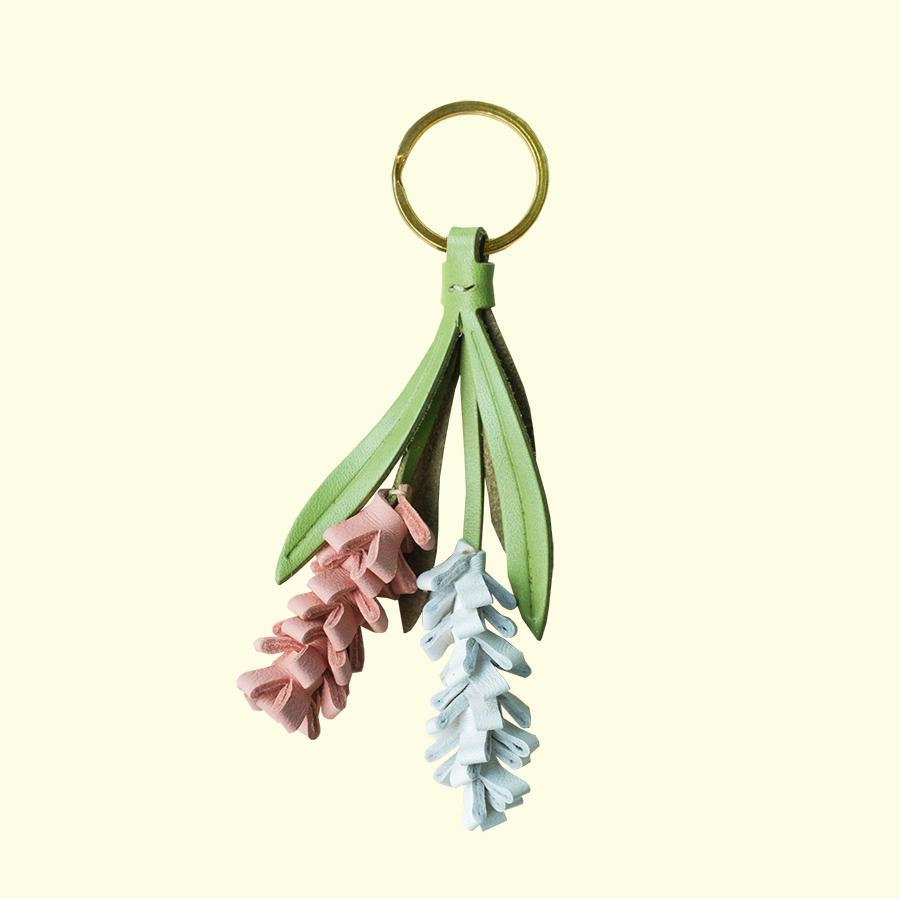 Очаровательный лавандовый брелок из коровьей кожи для женской сумки, модный брелок, прочный, изысканное исполнение, украшение для сумки, аксессуары для сумки