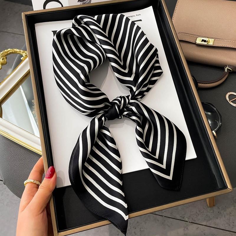 New Silk Scarf Women's Korean-Style High-Grade 70cm Square Scarf Spring and Summer Fashionable Stylish Decorative Scarf Thin Small Square Towel