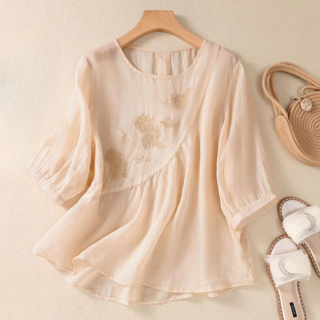 Новая футболка Летняя однотонная футболка Нового стиля Литературная ретро Вышитая хлопково-льняная рубашка Свободный пуловер с круглым вырезом