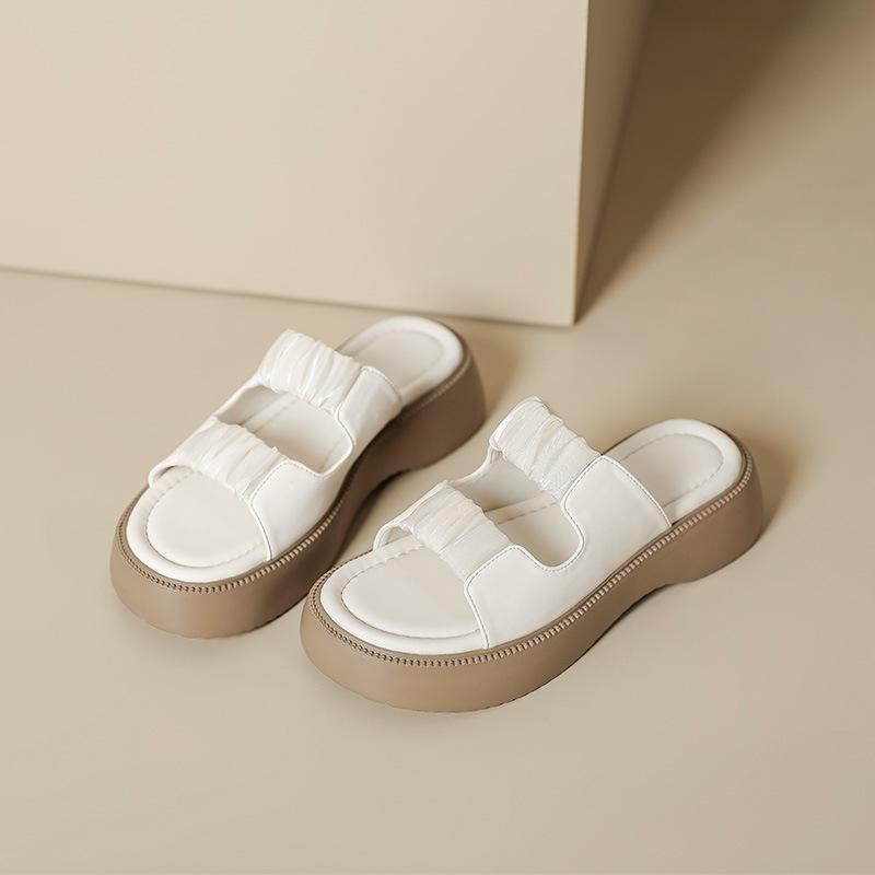 [Сяо Байюнь] сандалии на толстой подошве для женщин летом 2025 года, новые шлепанцы на плоской подошве с танкеткой, увеличивающие рост, для женщин