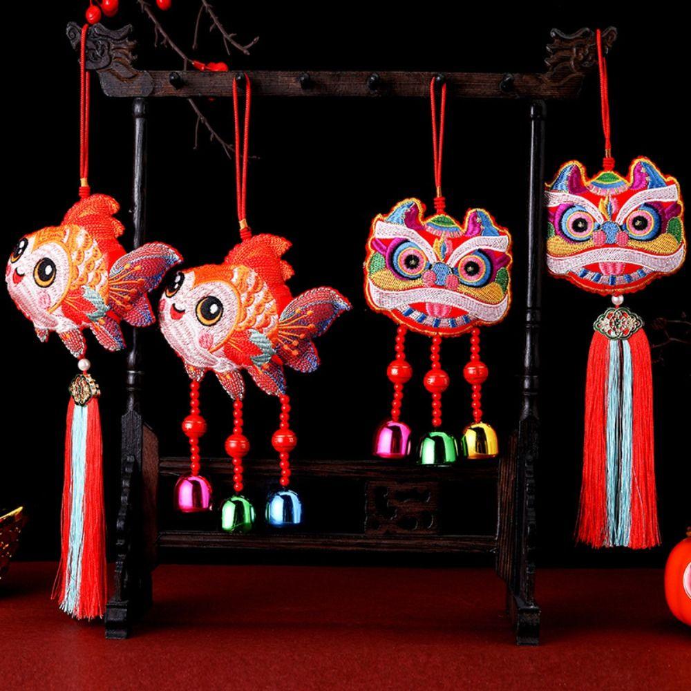 Подвески ручной работы в виде китайских счастливых мешочков. Традиционные новогодние подвески. Новогоднее украшение.