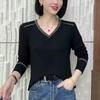 2025 Autumn Women's V-Neck Solid Long-Sleeve Loose Slimming Base T-Shirt
