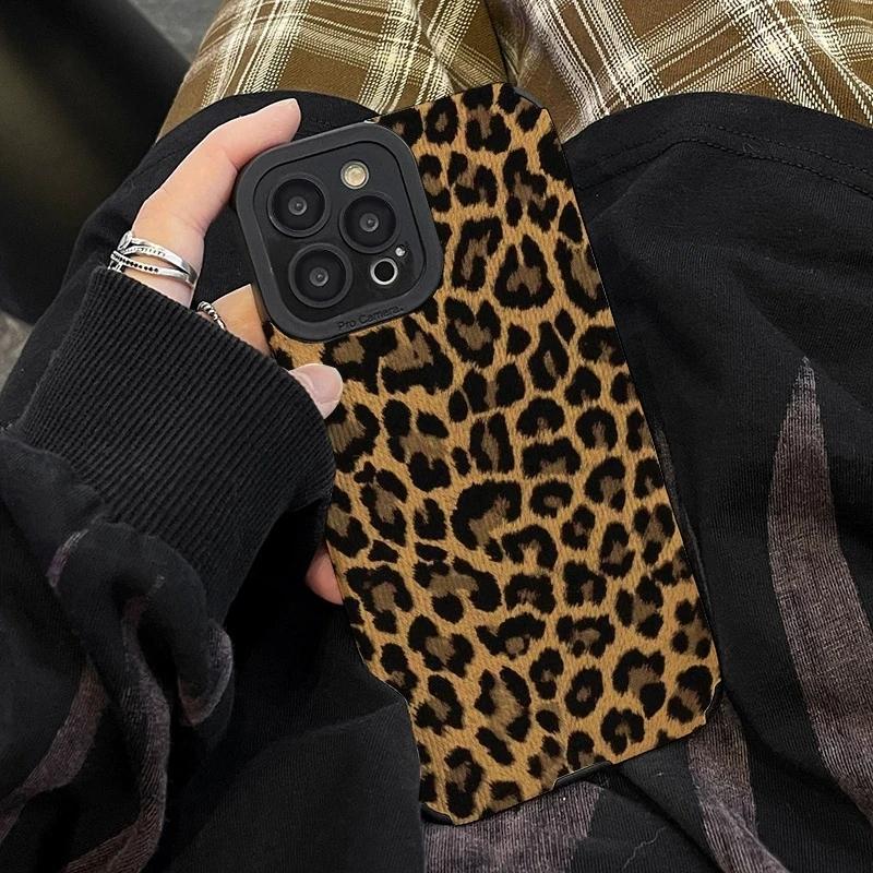 Fashion Brown Black Leopard Leather Case For iPhone 15 16 Pro Max 11 12 13 Mini 14 Plus Soft Shockproof Silicone Full Cover