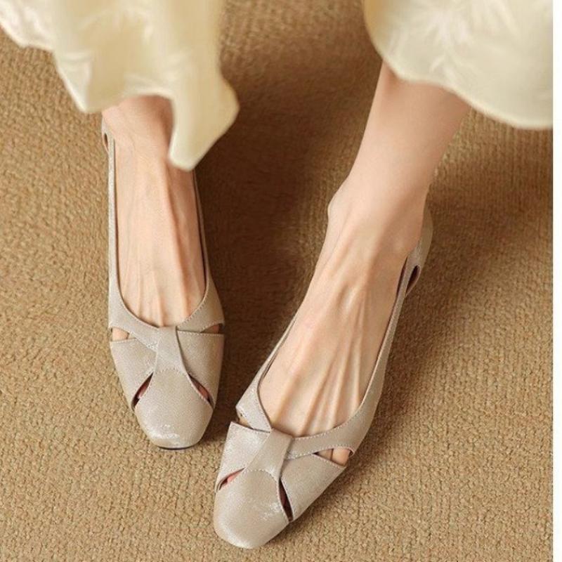 2024 Новые полые дышащие туфли с квадратным носком без застежек, однотонные, с квадратным каблуком, темпераментные, модные и универсальные летние женские туфли