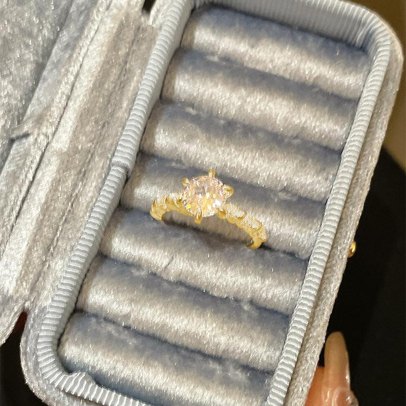 Элегантные Простые Женские Кольца Регулируемое Кольцо Мода Легкая Роскошь Чувство Высокого Класса Кольцо на Указательный Палец Индивидуальность Нишевый Дизайн Чувство Ручной Ювелирии