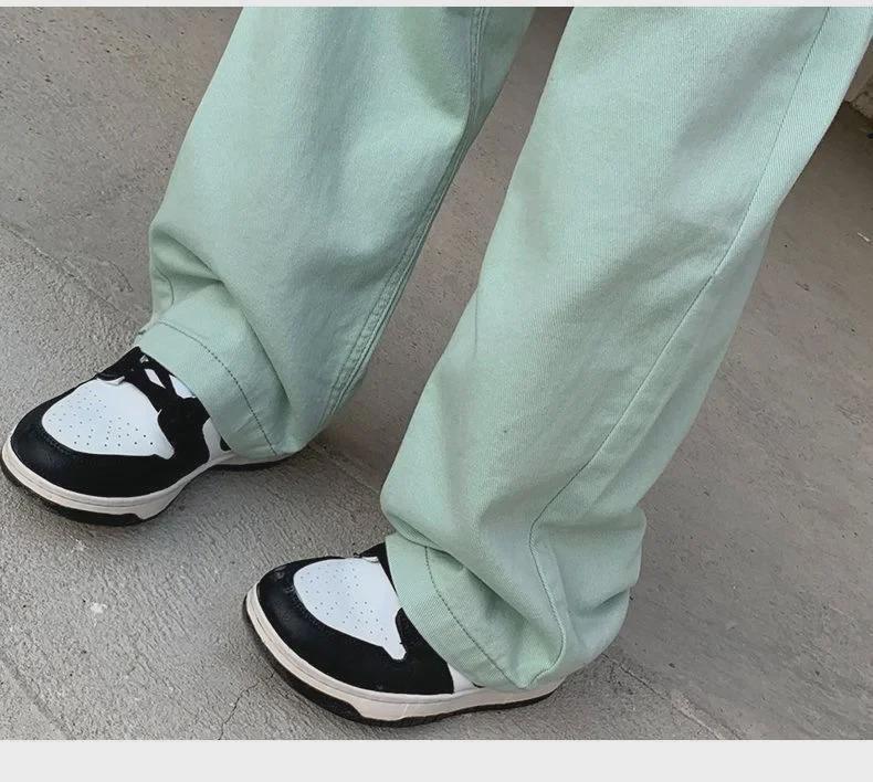 Женские джинсы с высокой талией и широкими штанинами — повседневный стиль осень/зима