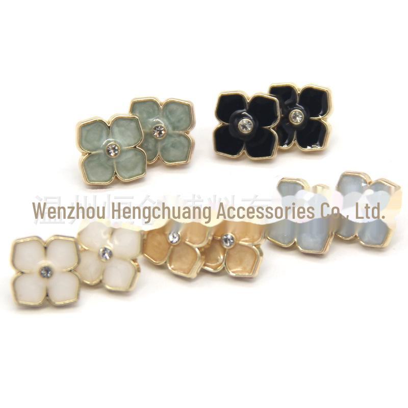 Four-Leaf Clover Flower Zinc Alloy Shirt Buttons (Oil-Dot Design)