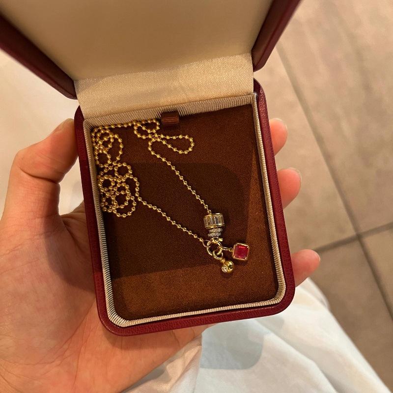 Креативное винтажное изысканное неправильной формы ожерелье из зеленого халцедона и рубина, изысканная высококачественная цепочка-колье, ювелирное изделие