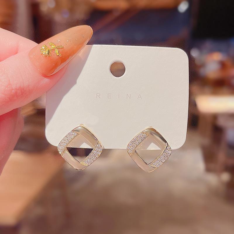 Серебряные геометрические квадратные серьги S925 для женщин, стиль знаменитости, супер-сказочный вид, микро-инкрустированные бриллиантами