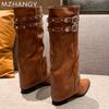 Остроносые женские высокие сапоги на среднем каблуке, кожаные туфли, женские, тренд 2024 года, массивные зимние сапоги, дизайнерские туфли-лодочки, женские готические сапоги-челси