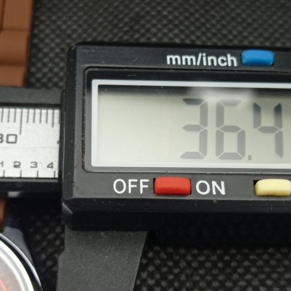 ОТРЕМОНТИРОВАННЫЕ ВИНТАЖНЫЕ МУЖСКИЕ АВТОМАТИЧЕСКИЕ ЧАСЫ SEIKO 5 ЯПОНИЯ Д/Д КРАСНЫЕ 593a-a311241-2