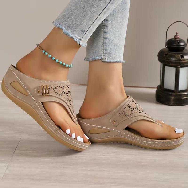 Мода Ретро Металлические Танкетки Клип Носок Женские Шлепанцы ПУ Римские Толстая Подошва Платформа Шлепанцы 2024 Лето Горячие Сандалии Мюли Размер 35-43